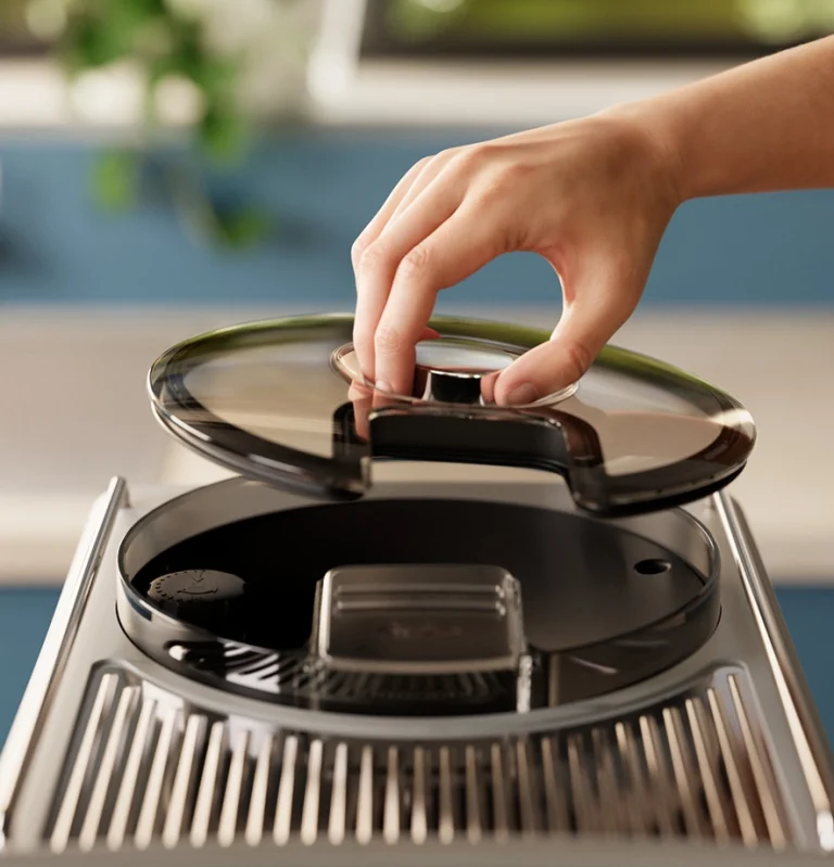 اسپرسوساز فیلیپس مدل EP8757/20 LatteGo Pro (گارانتی یک ساله فیلیپس تجارت-تحویل 10 روز کاری)